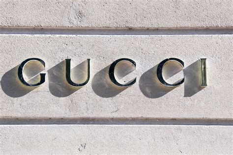 Gucci : quels sont les secrets de la célèbre maison italienne.